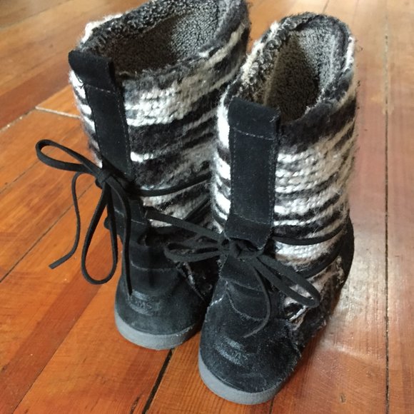 TOMS Nepal Boots - Picture 8 of 15